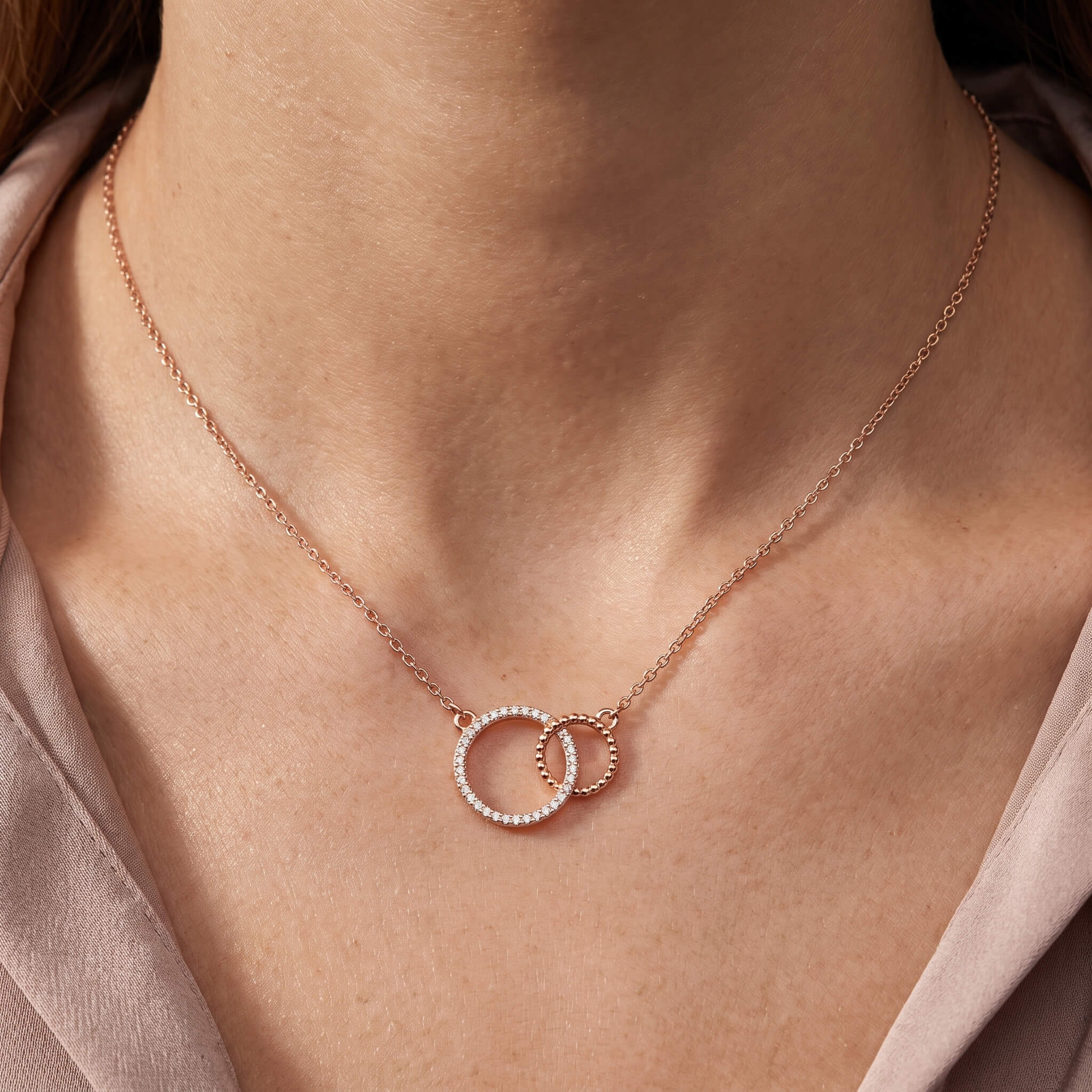 Interlocking Circle Necklace